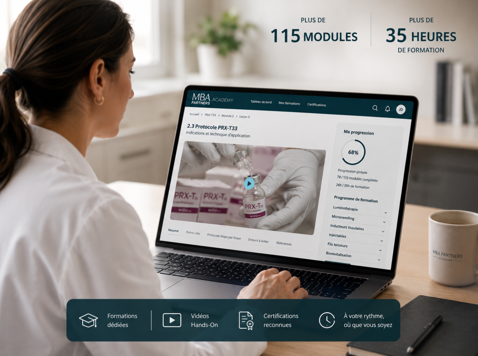 Praticienne suivant une leçon vidéo MBA Partners Academy sur ordinateur portable